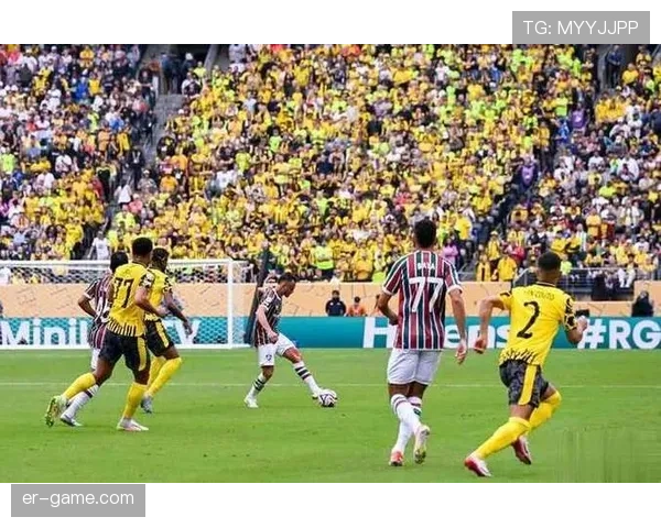 弗赖堡防守稳固表现亮眼，争冠希望持续升温