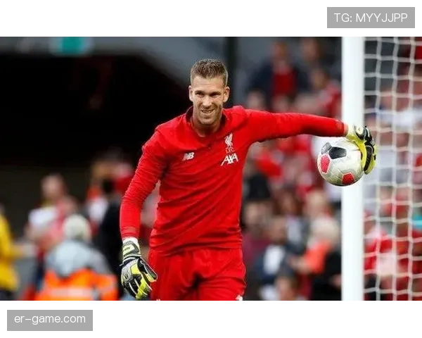 阿利松2025赛季表现卓越,助球队强势冲击冠军再升级 阿利松2025赛季表现卓越,助球队强势冲击冠军再升级